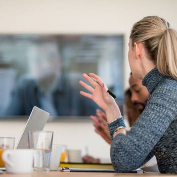 E-Books colleagues in a meeting